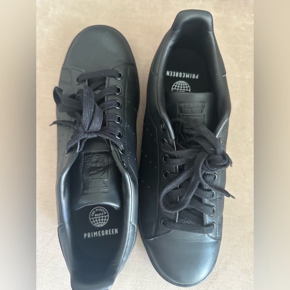 Adidas Stan Smith Black Shoes Size 8